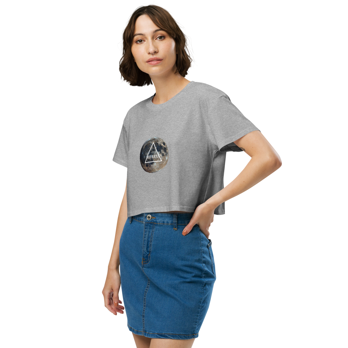 Women’s full moon Notarat crop top